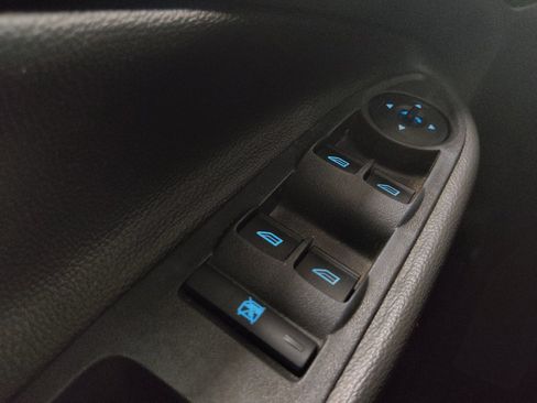 Used 2018 Ford Escape S FWD image 27