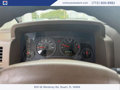 Used 2008 Jeep Compass Sport FWD image 27