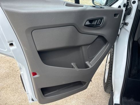 Used 2024 Ford Transit 350 XLT RWD image 11