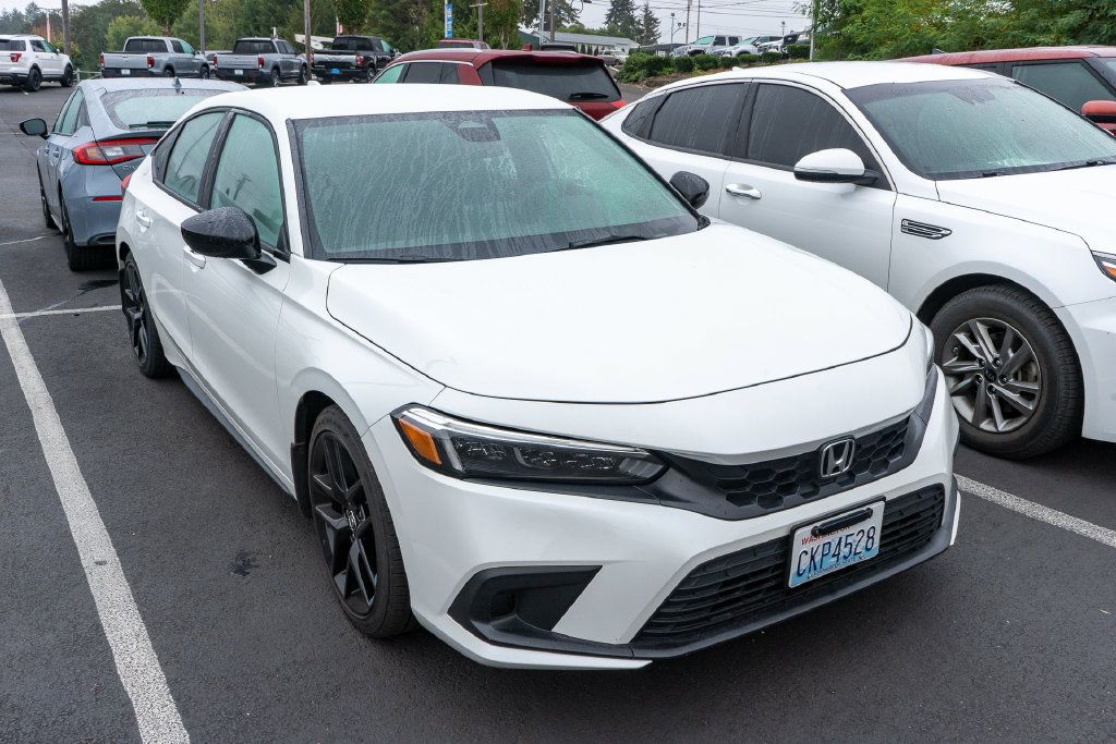 Certified 2024 Honda Civic Sport image 3