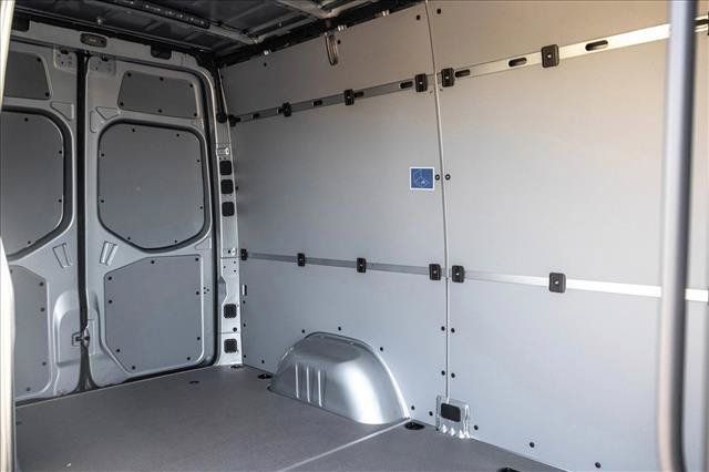New 2026 Mercedes-Benz Sprinter 2500 image 21