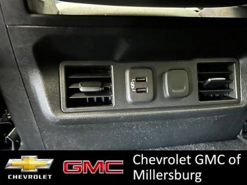 Used 2021 Chevrolet Silverado 1500 LT w/ Convenience Package II AWD/4WD image 29