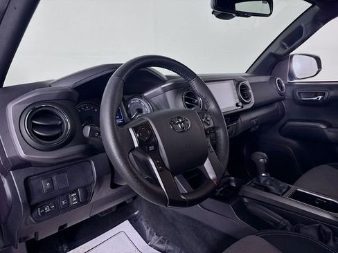 Used 2023 Toyota Tacoma SR image 9