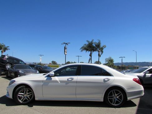 Used 2017 Mercedes-Benz S 550 Sedan image 4