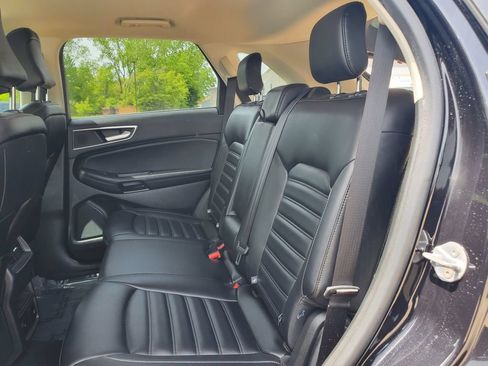 Certified 2023 Ford Edge SEL w/ Convenience Package AWD/4WD image 10