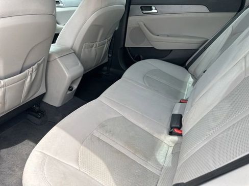 Used 2016 Hyundai Sonata SE FWD image 10