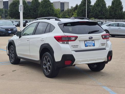 Used 2021 Subaru Crosstrek 2.5i Sport w/ Moonroof Package AWD/4WD image 8