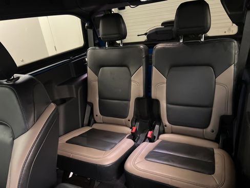 Certified 2024 Ford Bronco Wildtrak image 33