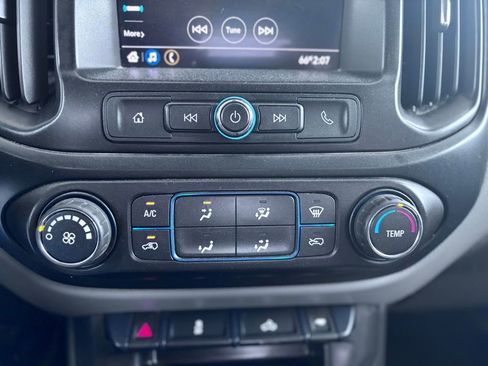 Used 2022 Chevrolet Colorado W/T image 22