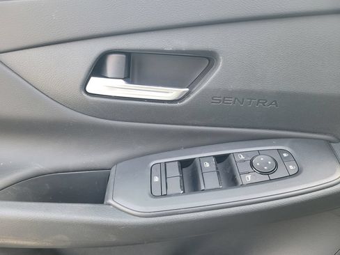 New 2026 Nissan Sentra SV w/ SV Convenience Package FWD image 15