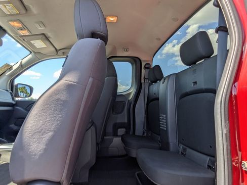 Used 2023 Nissan Frontier S w/ Technology Package AWD/4WD image 14