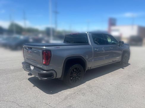 Used 2023 GMC Sierra 1500 Elevation w/ X31 Off-Road Package AWD/4WD image 8