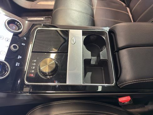 Used 2019 Land Rover Range Rover Velar S AWD/4WD image 20