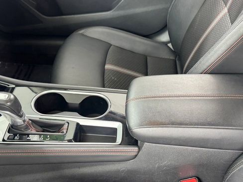 Used 2024 Nissan Altima 2.5 SR FWD image 31