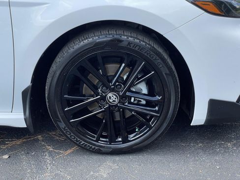 Used 2025 Toyota Camry SE w/ Convenience Package FWD image 51