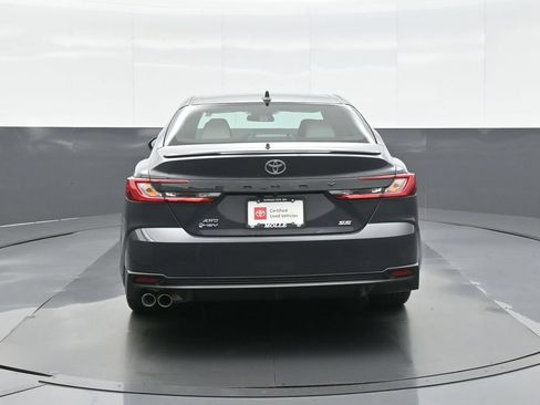 Used 2026 Toyota Camry SE AWD/4WD image 6
