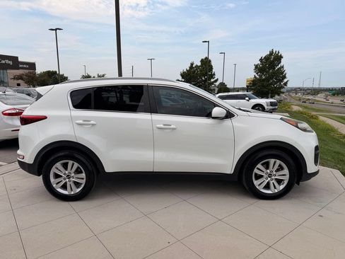 Used 2018 Kia Sportage LX w/ LX Popular Package FWD image 10
