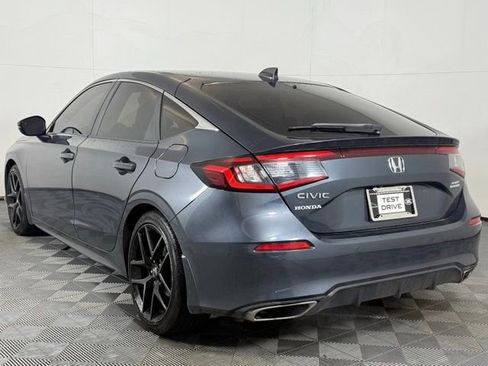 Used 2024 Honda Civic Sport Touring image 4