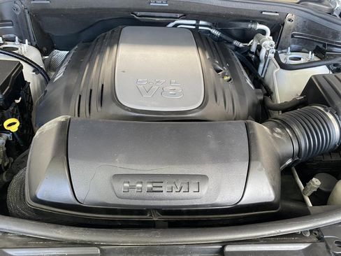 Used 2021 Dodge Durango R/T w/ Blacktop Package AWD/4WD image 25