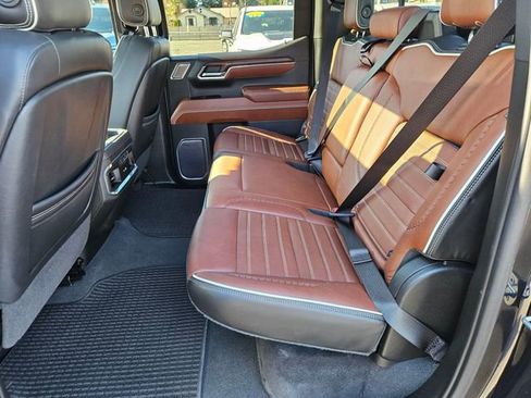 Used 2023 GMC Sierra 1500 Denali Ultimate image 13