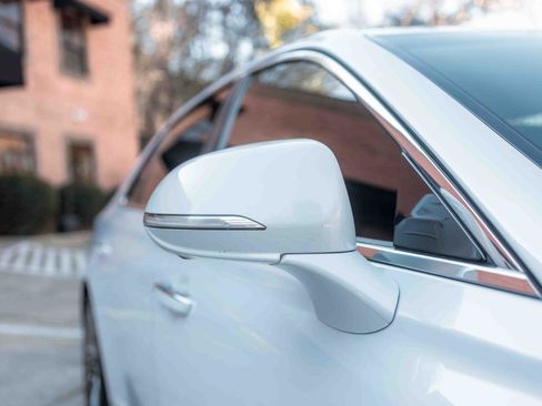 Used 2017 Genesis G90 5.0 Ultimate image 15