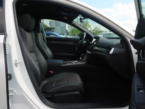 Used 2021 Honda Accord Sport image 25