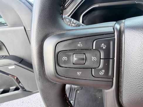 Used 2024 GMC Sierra 2500 AT4 w/ Technology Package AWD/4WD image 14