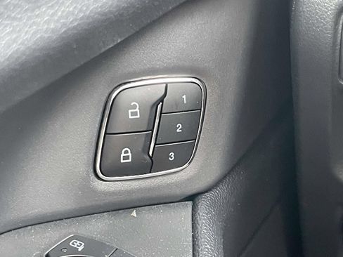 Used 2024 Ford Expedition Max XLT AWD/4WD image 30