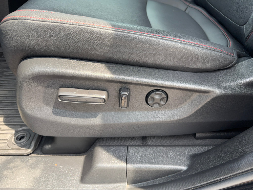 Used 2025 Honda Odyssey Sport-L image 10