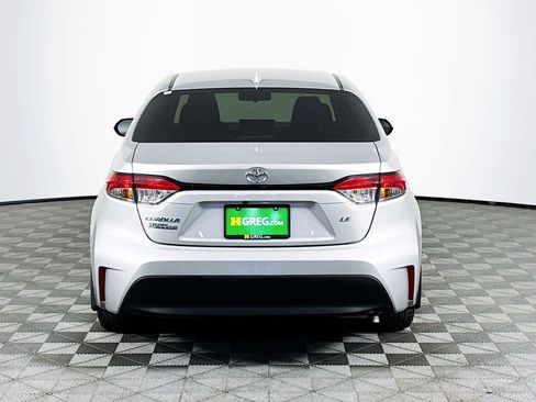 Used 2025 Toyota Corolla LE FWD image 7