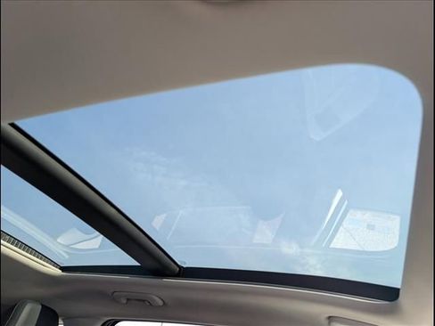 New 2026 Kia Sportage SX Prestige image 11