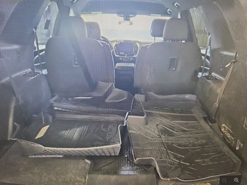 Used 2023 Chevrolet Traverse LT w/ LPO, Floor Liner Package AWD/4WD image 15