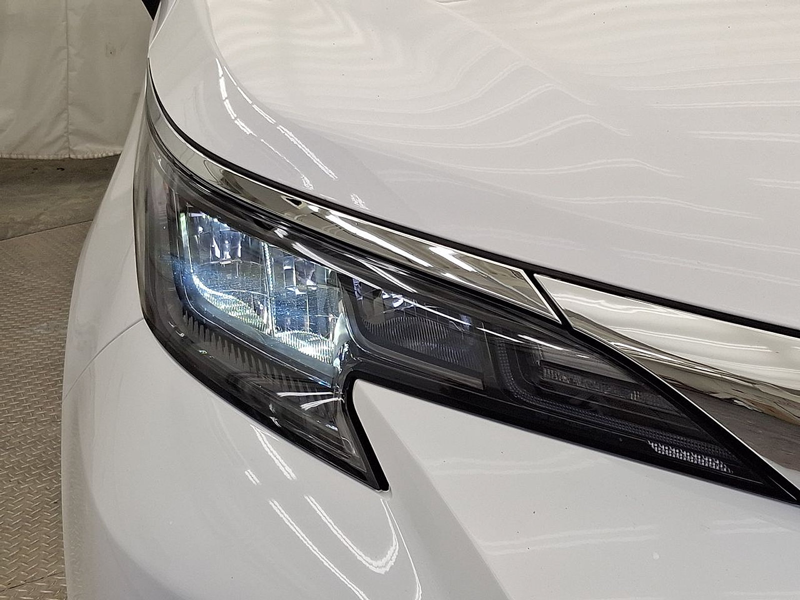 Certified 2026 Toyota Sienna LE AWD/4WD image 31