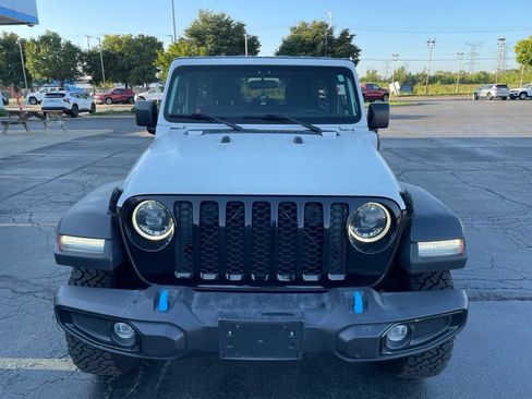 Used 2023 Jeep Wrangler Unlimited AWD/4WD image 9