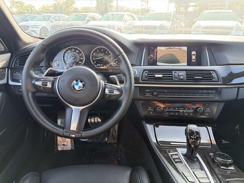 Used 2016 BMW 550i Sedan RWD image 6