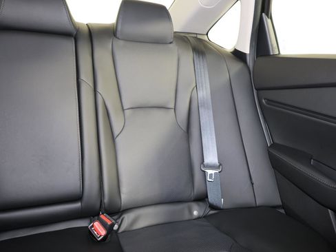 Used 2023 Honda Accord Touring image 14