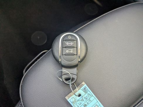 Used 2024 MINI Cooper S image 32