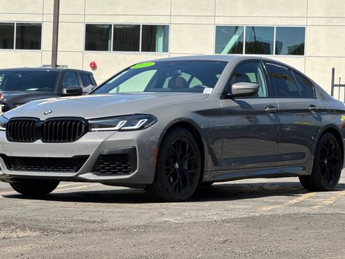 Used 2022 BMW 540i w/ M Sport Package RWD image 8