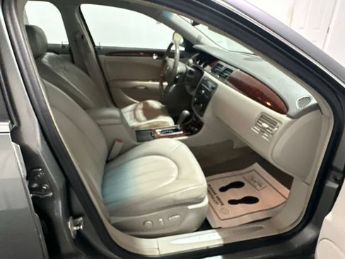Used 2007 Buick Lucerne CXL w/ Luxury Package FWD image 22
