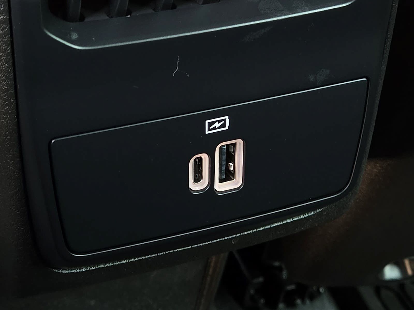 Used 2024 Dodge Hornet GT w/ GT Blacktop Package AWD/4WD image 11