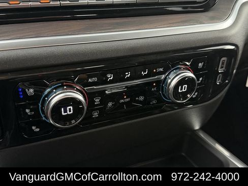 New 2026 GMC Sierra 1500 SLT AWD/4WD image 16