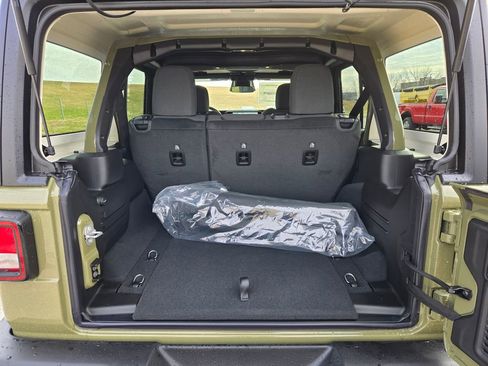 New 2026 Jeep Wrangler Unlimited Sport AWD/4WD image 28
