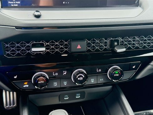 Used 2025 Honda Accord Sport image 12