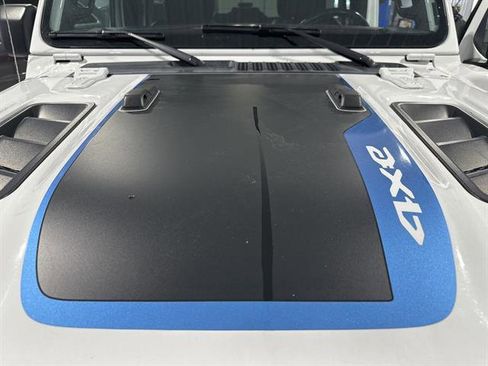 Used 2021 Jeep Wrangler Unlimited Rubicon 4xe w/ Cold Weather Group image 17