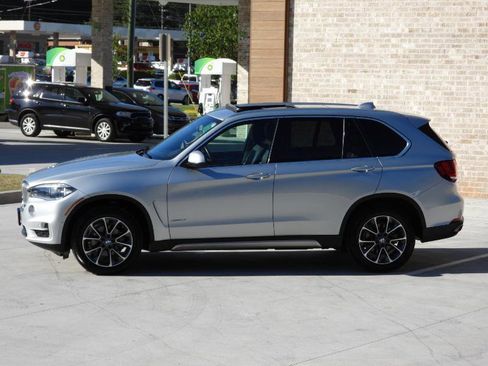Used 2018 BMW X5 xDrive35i AWD/4WD image 21