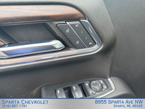 Used 2023 GMC Sierra 1500 SLT w/ SLT Premium Package image 12