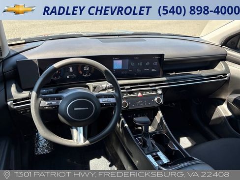 Used 2025 Hyundai Tucson SEL AWD/4WD image 13