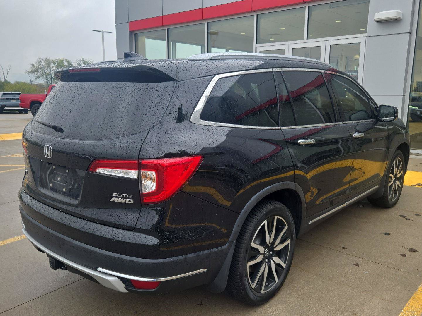 Used 2020 Honda Pilot Elite image 8