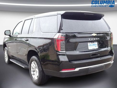 Used 2025 Chevrolet Tahoe LS RWD image 5