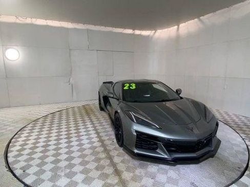 Used 2023 Chevrolet Corvette Z06 RWD image 6